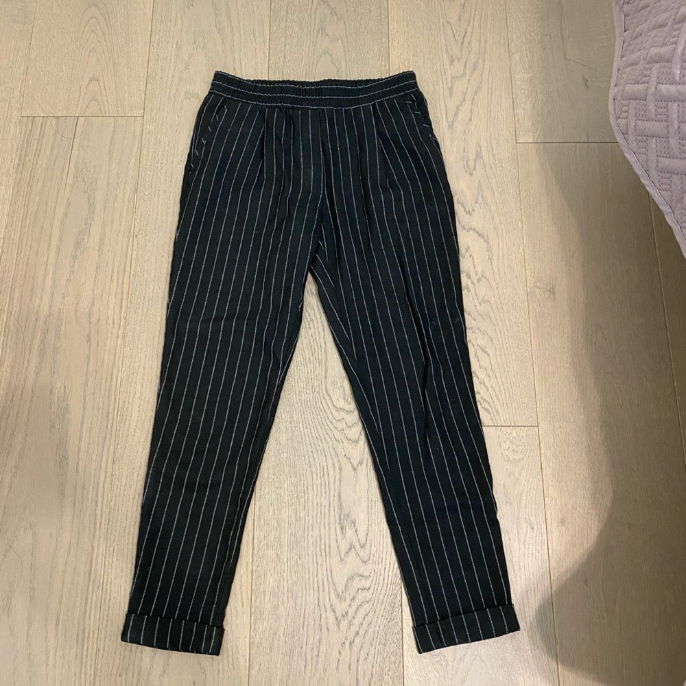girls black and white striped pants